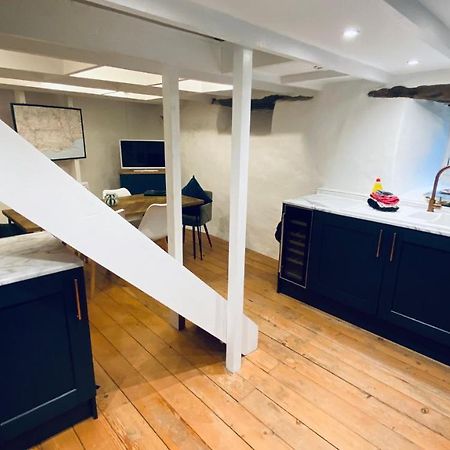 Spindrift Is A Beautiful Newly Refurbished Three Bedroom Private Family House Located On The Old Harbour And The Coastal Path In The Heart Of Beautiful Polperro Exteriér fotografie