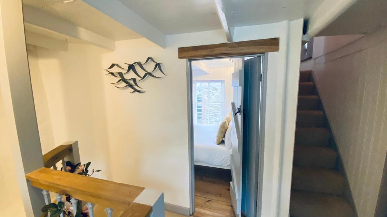 Spindrift Is A Beautiful Newly Refurbished Three Bedroom Private Family House Located On The Old Harbour And The Coastal Path In The Heart Of Beautiful Polperro Exteriér fotografie