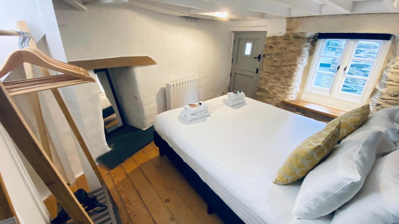 Spindrift Is A Beautiful Newly Refurbished Three Bedroom Private Family House Located On The Old Harbour And The Coastal Path In The Heart Of Beautiful Polperro Exteriér fotografie