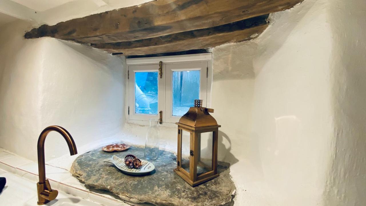 Spindrift Is A Beautiful Newly Refurbished Three Bedroom Private Family House Located On The Old Harbour And The Coastal Path In The Heart Of Beautiful Polperro Exteriér fotografie